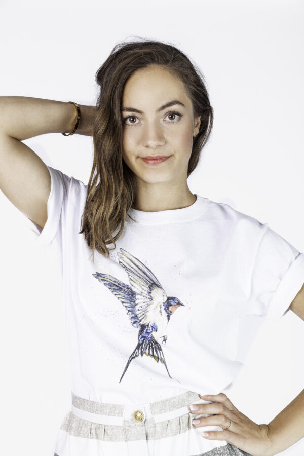 Artshirt (Handbemalt /Schwalbe)