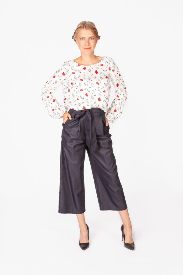 Bluse mit Rundhalsauschnitt und Pop-Art-Print